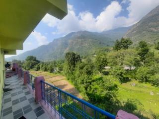Shri Hari lodge hotel and restaurant - Gopeshwar - 5