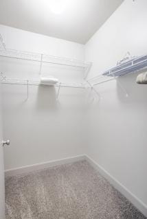 CozySuites at the Banks gym pool 03 - 2