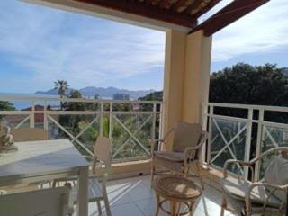 Appartement à Cannes : 2 pièces, 4 personnes, calme avec parking - FR-1-609-113 - 8