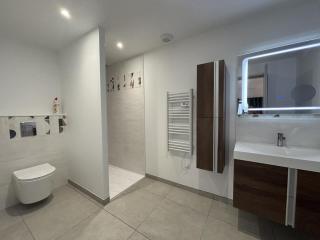 Gîte spacieux en Auvergne avec piscine privée pour 8 personnes - FR-1-489-584 - Louroux-Hodement - 2