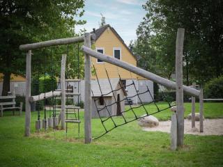 Spacious Coastal Getaway - Wemeldinge - 5