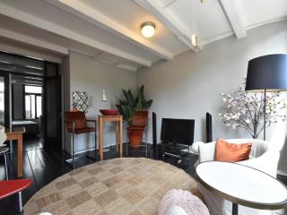 Apartment in Amsterdam by Rijks Museum - 5