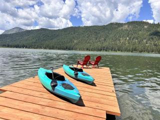 Alpine Lake Escape on Fish Lake by NW Comfy Cabins - 8