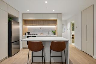 Urban Elegance Boutique CBD Stay - 8