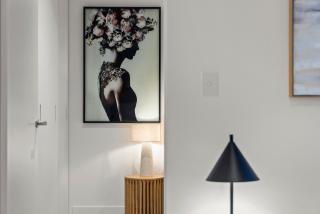 Urban Elegance Boutique CBD Stay - 3