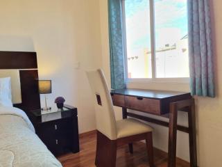 Habitación con baño privado, cerca del Parque Toluca 2000, con áreas comunes compartidas - Santín - 5