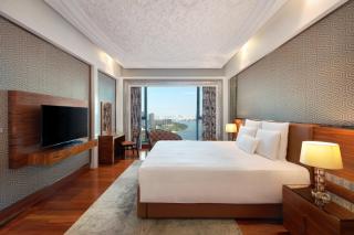 The Reverie Saigon Residential Suites - 3