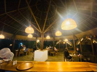 Hakiki Inn Bungalows - Tetebatu - 8