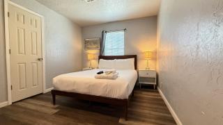1BR Apt 7 mins Integris Children's, Unit C - 0
