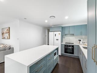 Spacious 3-Bedroom Home with Private Pool & BBQ - 0