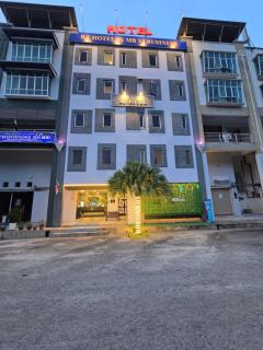 RJ Hotel by MRVJ Business - 0