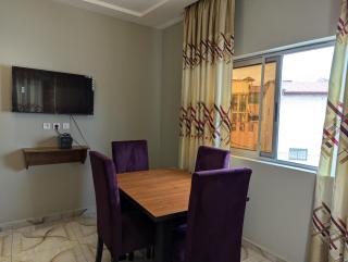 Residence Romacy moyen appartement 2 chambres avec balcon à Ahala, quartier résidentiel de Yaoundé - Yaoundé - 1