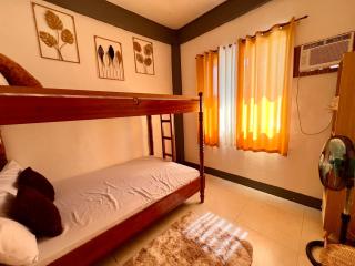 Eighty8 Tourist Inn - 9