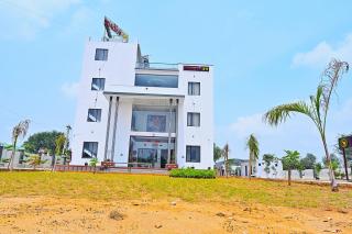 Hotel Madhuvan and Resort - Khātu - 0