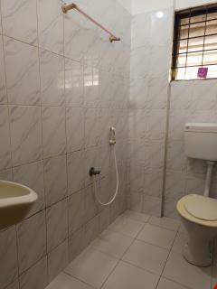 Poonthanam guest house - 4