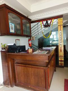 Poonthanam guest house - 3