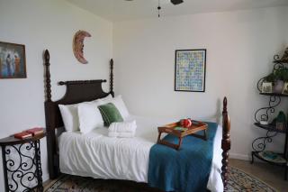 Colorful Casita Frida 1BD Retreat by Balboa Park - 0