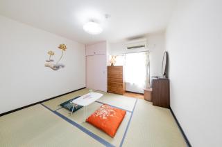 Yoshi do Kulnn2Close to USJ Expo and direct access to Kansai Airport Kyocera Sports Museum Namba吉徳家庭旅館2近USJ空庭菓匠温泉萬博会海游館難波梅田關西空港直達京セラドーム - Osaka - 0
