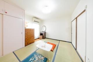 Yoshi do Kulnn2Close to USJ Expo and direct access to Kansai Airport Kyocera Sports Museum Namba吉徳家庭旅館2近USJ空庭菓匠温泉萬博会海游館難波梅田關西空港直達京セラドーム - Osaka - 9