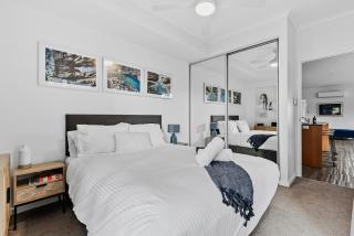 Dolphin Harbour Haven-family Friendly-canal Front - Mandurah - 1
