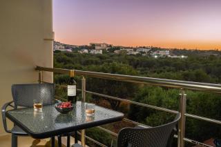 Aerino House - 2BD Apartment in Hersonissos - Sleeps 5 - 2
