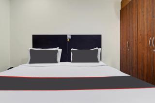 Collection O Sahasra Near Kondapur - 5