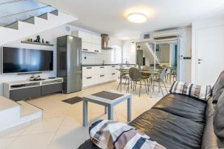 Giannina - 4