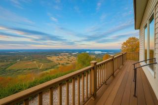 Majestic Mountain Getaway - Lake Hamilton - 9