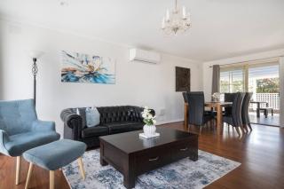 Havana Edge - Modern Living near Beach and Shops - Frankston - 3