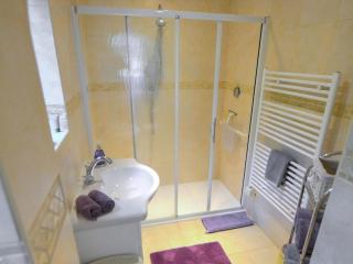 Alices Lodge - Ringwood - 2