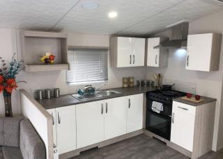Burrowhead Holiday Village - Isle of Whithorn - 2