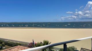 Première ligne - Vue mer exceptionnelle - Accès direct plage - Grand balcon - Parking privatif clos - Tout à pieds - 0