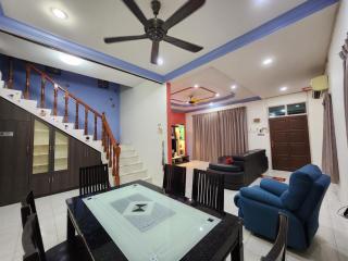 Homestay in Taiping , Simpang - 9