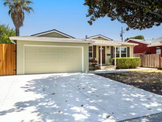 Modern 3BR in Silicon Valley - BBQ & Netflix - Santa Clara - 0