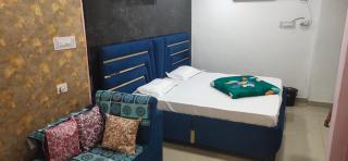 Saanchi villa home stay Ayodhya - Ayodhya - 4