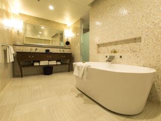 Dusit Thani Guam Resort - 3