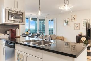 Vancouver Downtown City View 3BR Condo with Pool Gym Sauna Near Subway & Arena - Vancouver - 9