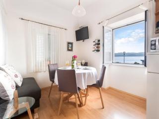 Apartments Lotea - Two-Bedroom Apartment with Terrace and Sea View - Cavtat - 2