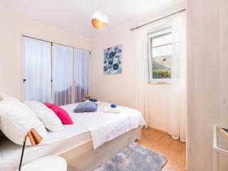 Apartments Lotea - Two-Bedroom Apartment with Terrace and Sea View - Cavtat - 6