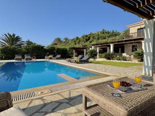 Villa Anna Maria Rock Beach Pure Luxury - Sparta - 7