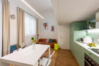 Loft moderno con patio privato a 100m dalla metro - La Taniere - 2