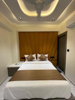 Hotel Palash Lake - 6