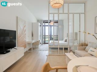 HiGuests - Couples Getaway Retreat With Amazing Palm & Marina Views - 9