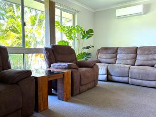 Charming Villa Walk to Mall, Quick City Access, Golf & Sports Nearby - Jindalee - 5
