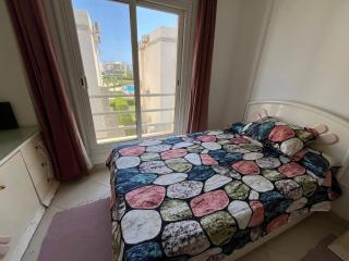 2BR Amwaj Fully AC Beach Haven - El Alamein - 9