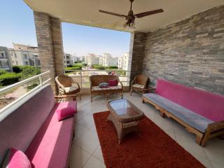 2BR Amwaj Fully AC Beach Haven - 1