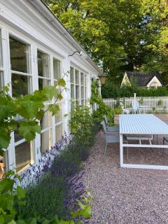 Prästgårdsidyll Gästhus med Boutique-känsla - 9
