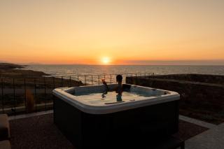 Ormus Villa - Beachfront Sanctuary Blending with Earth, Sun & Sea by etouri - 5