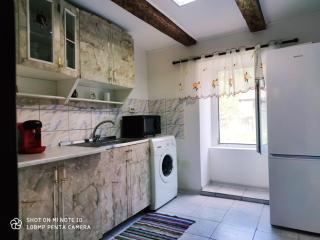 Casa La Umbra Muntilor - 2