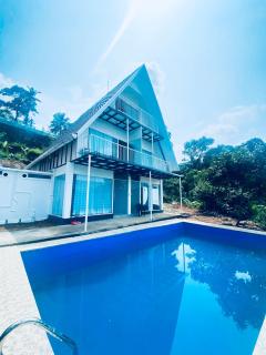 Oxygen Rainforest Resort - 1